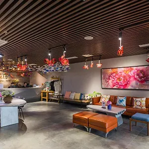 https://the-glomad-danang-hotel.dananghotels.net